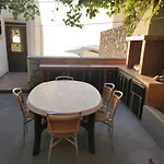 George Apartman